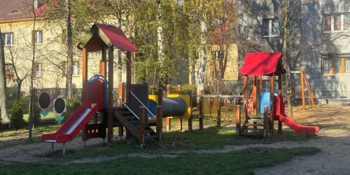Plac zabaw Przedszkola Hajduczek w Chorzowie Batorym